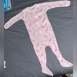 Magnetic Me - Pink Jolie Giraffe Organic Cotton Footie 9-12month
